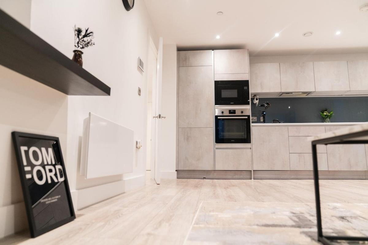 Luxury 2 Bed Penthouse With Stunning Views In Manchester City Centre Exterior photo